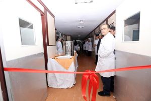 افتتاحیه بانک خون جدید در مرکز قلب و عروق شهید رجایی: عکس شماره 4 / 12