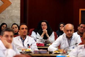 برگزاری جلسه کمیته مورتالیتی در مرکز قلب و عروق شهید رجایی: عکس شماره 9 / 12